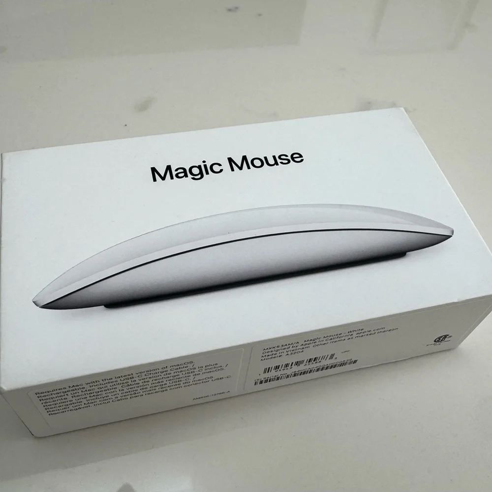 NWT - Apple Magic Mouse